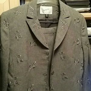 Make offer...2 piece Jaqueline Ferrar skirt suit